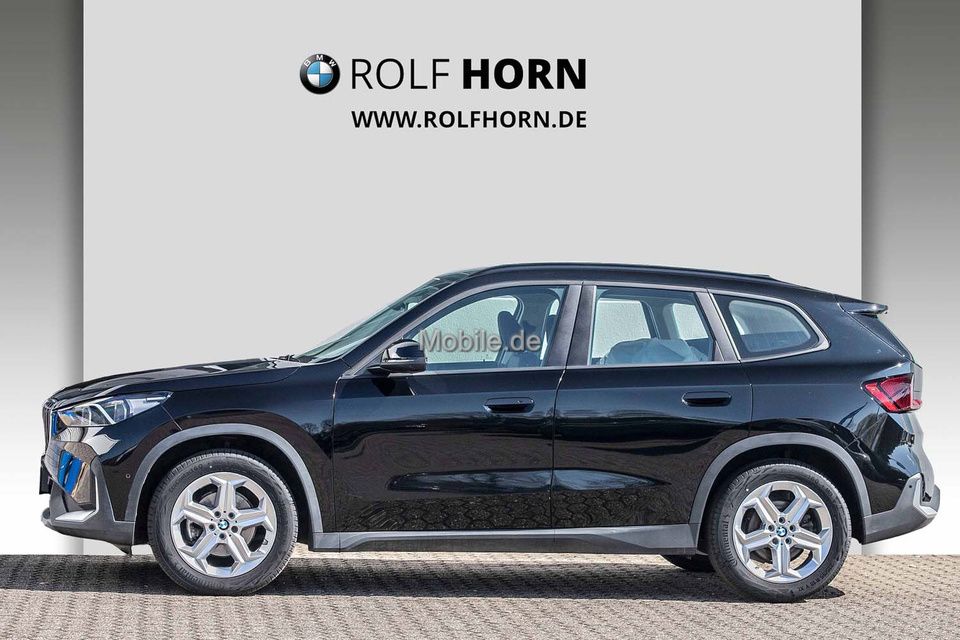 BMW X1 xDrive20d - Samsaru's Car Outlet