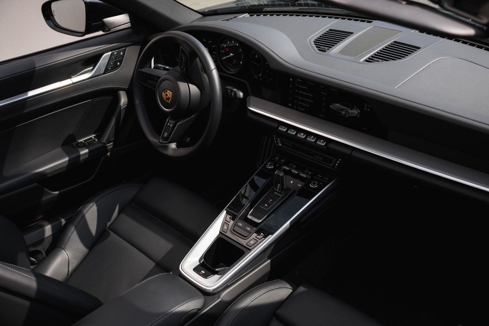 Porsche 992/911 Targa 4-Lift-LED-Approved-BOSE
