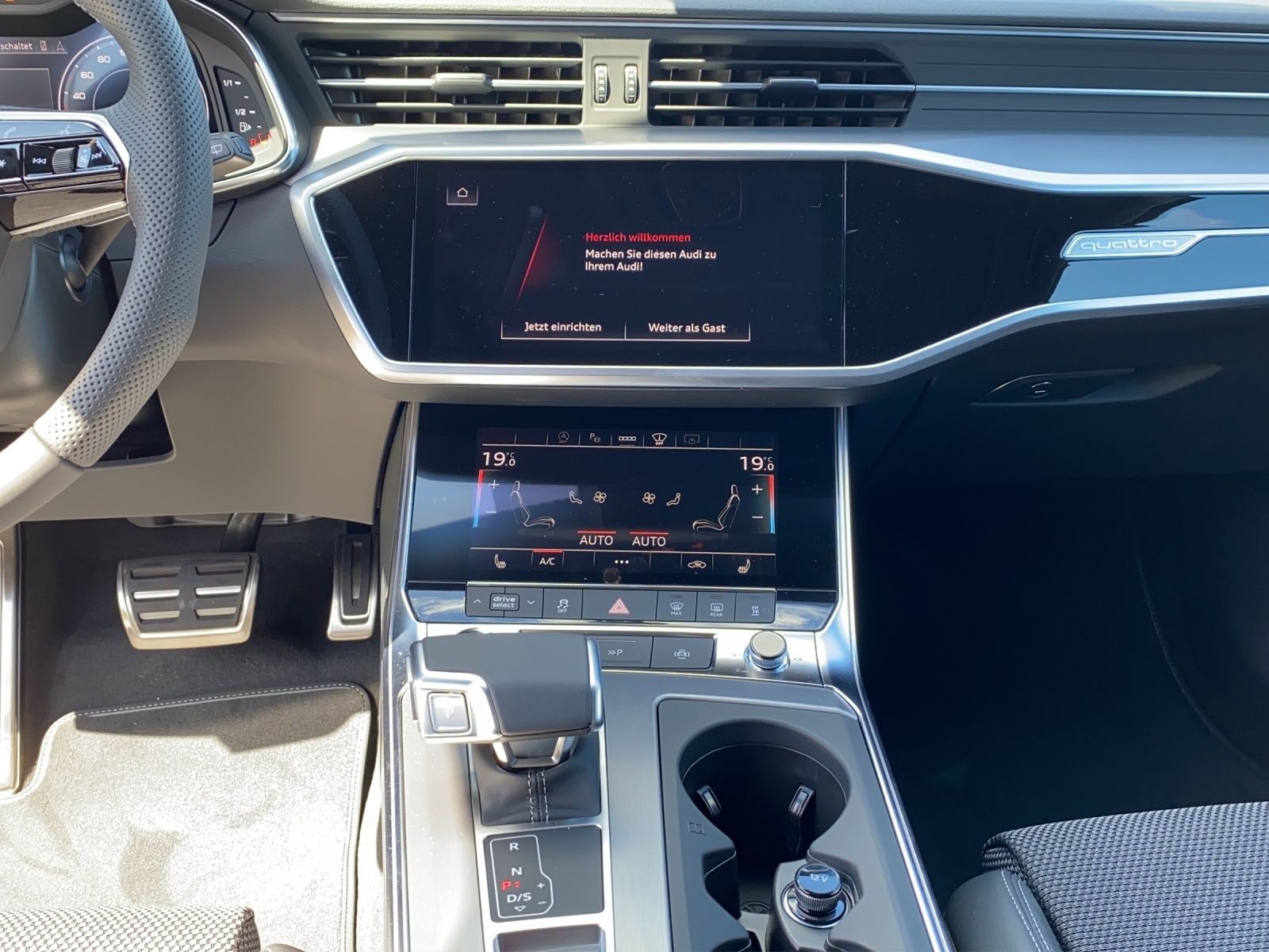 Audi A6 Avant S line 40 TDI quattro S tronic S line M