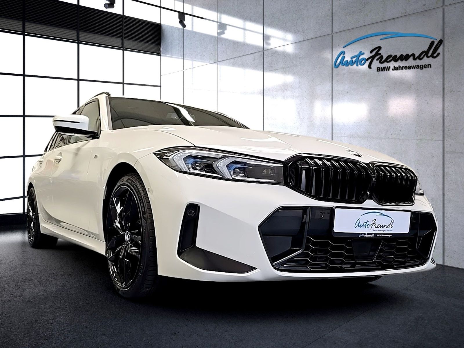 BMW 320i LCI II M Sport *19 Zoll*HuD*360*Ad.FW*