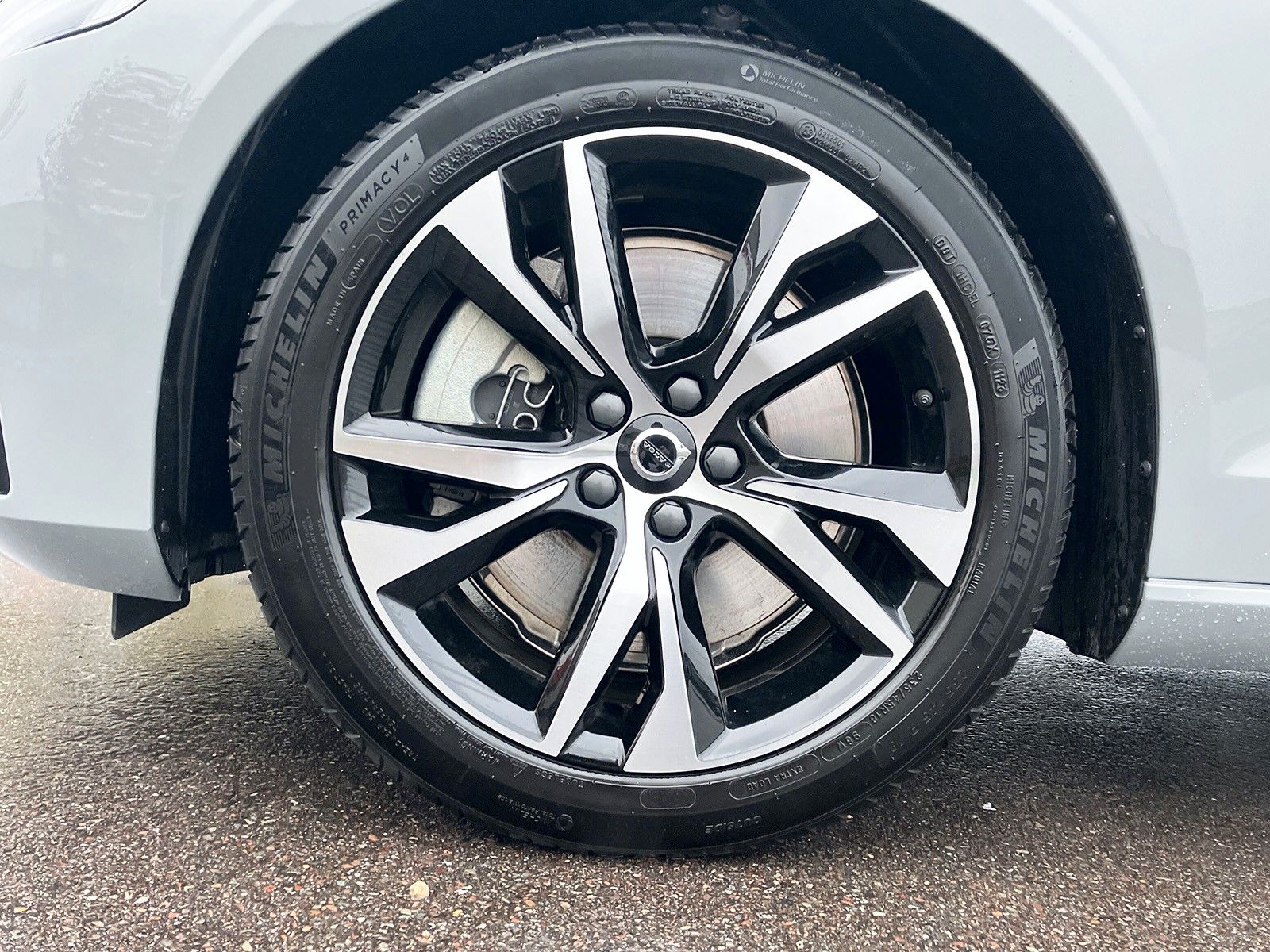 Volvo S60 B5 AWD Mild-Hybrid Ultimate Dark ACC BLIS SD