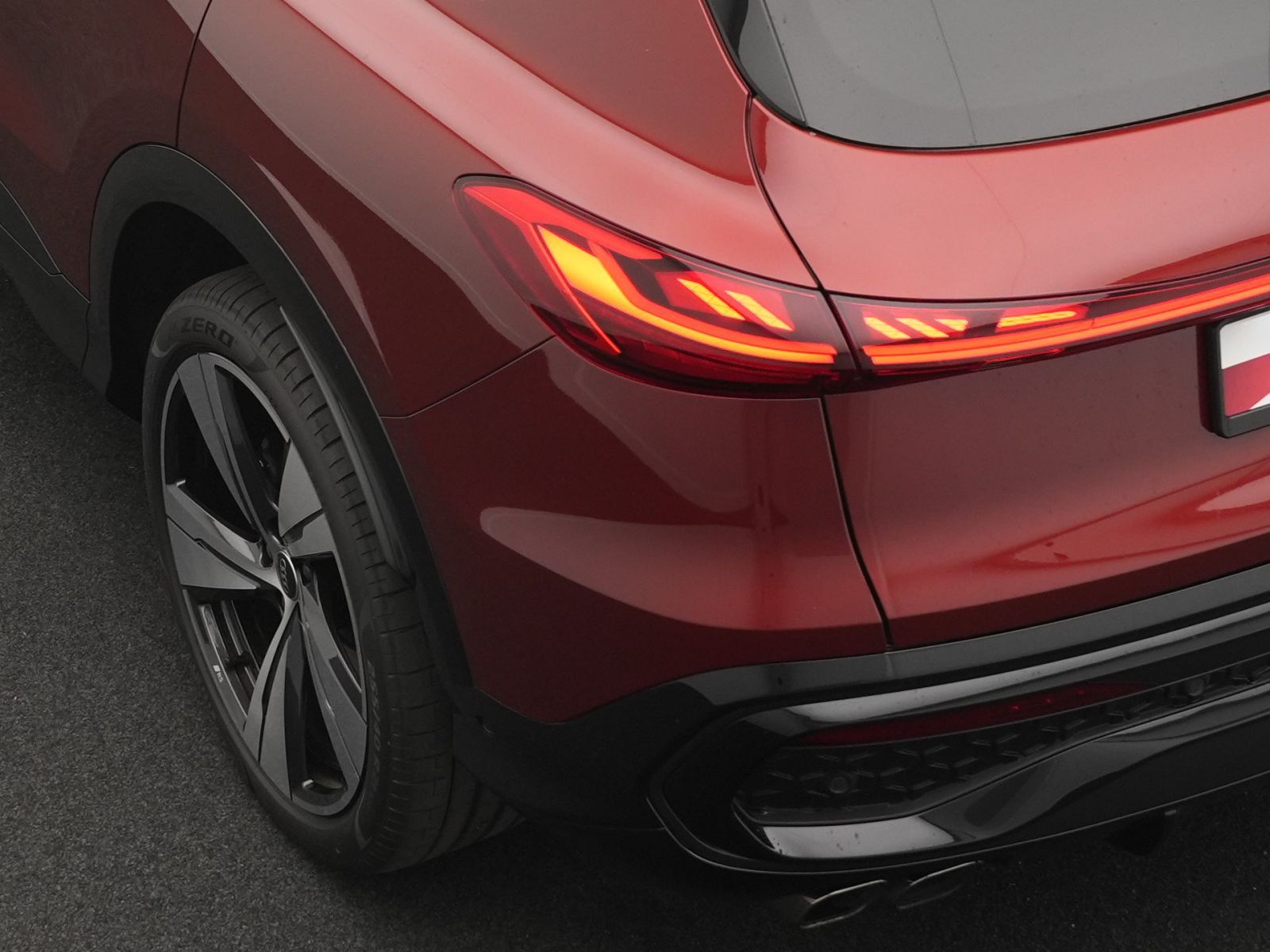 Audi Q5 TDI quattro 2x S line *AHK*StdHz*MATRIX*21''*