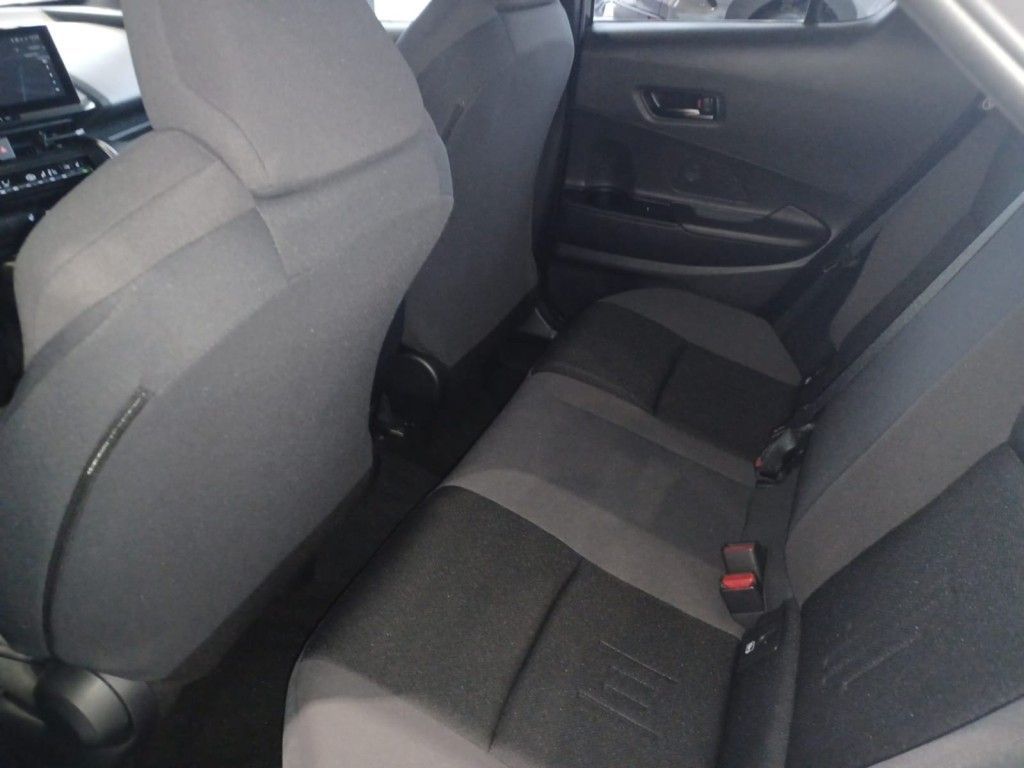 Toyota C-HR 1.8 Hybrid Teamplayer (AX2)