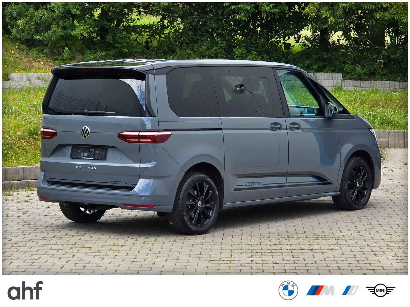 Volkswagen T7 Multivan EDITION - Samsaru's Car Outlet
