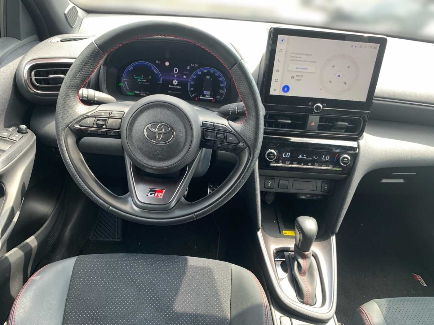 Toyota Yaris Cross 1.5 Hybrid GR Sport FWD SHZ KLIMA