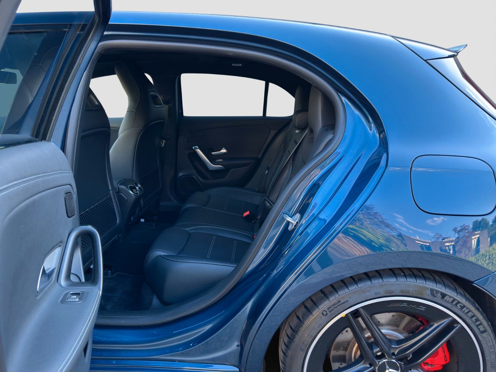 Mercedes-Benz A45 AMG - Samsaru's Car Outlet