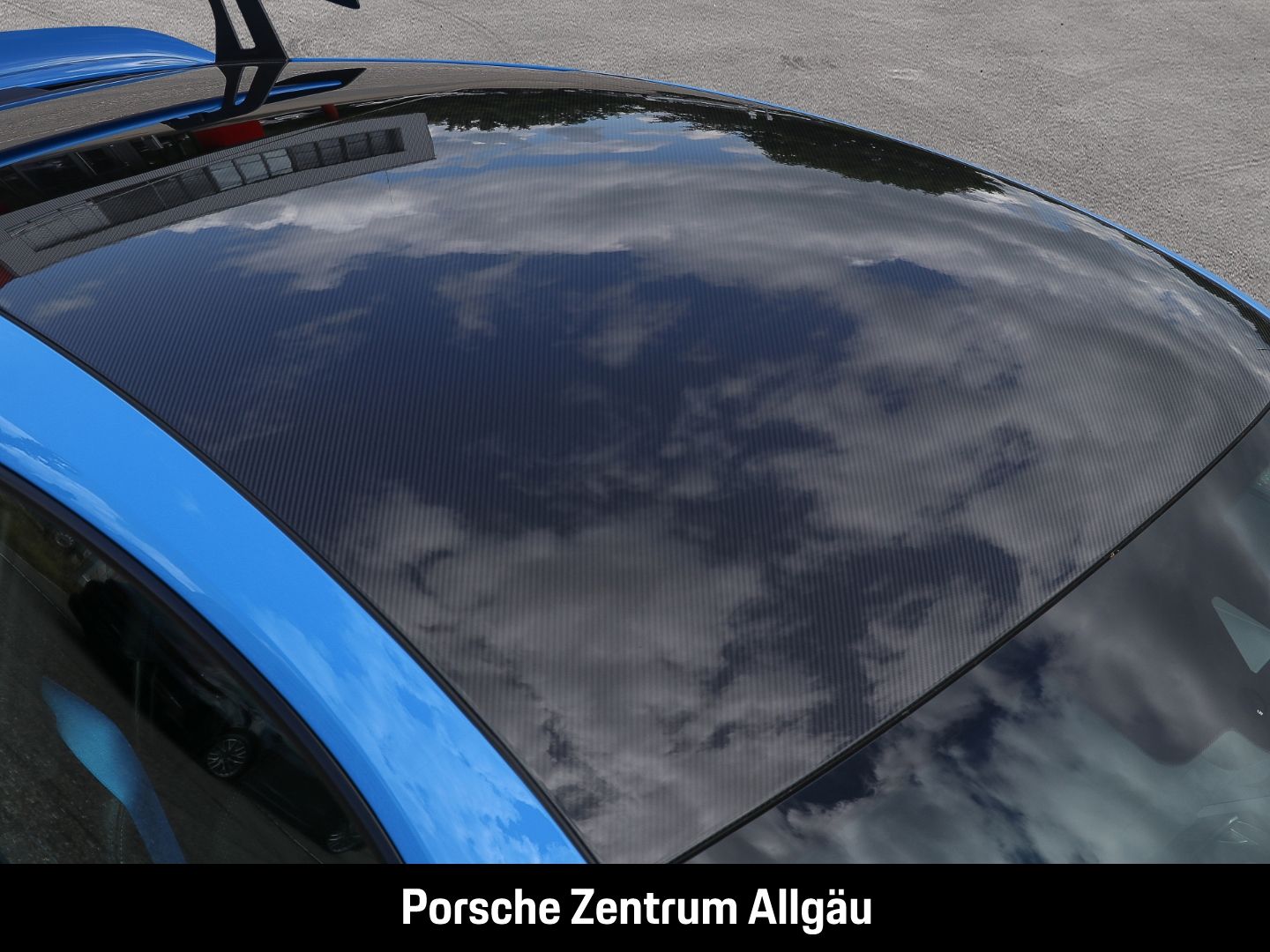 Porsche 992 911 GT3 - Samsaru's Car Outlet