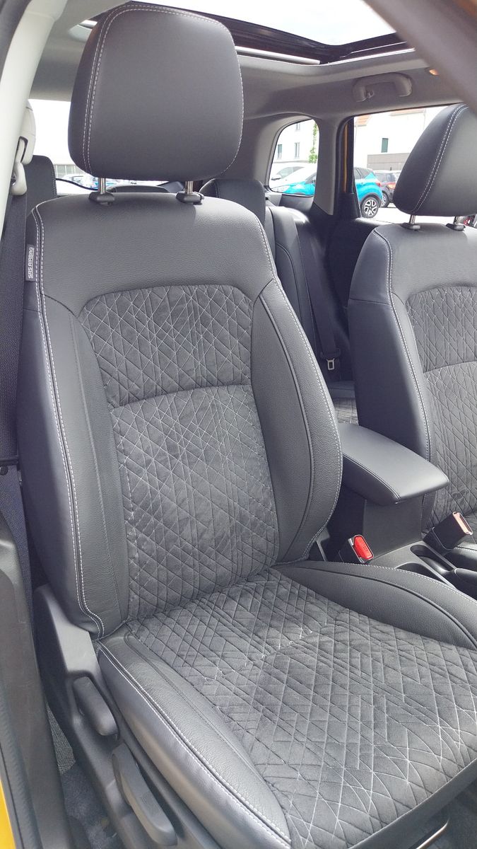Suzuki Vitara 1.4 BOOSTERJET Hybrid Comfort+ Allgrip - Samsaru's Car Outlet