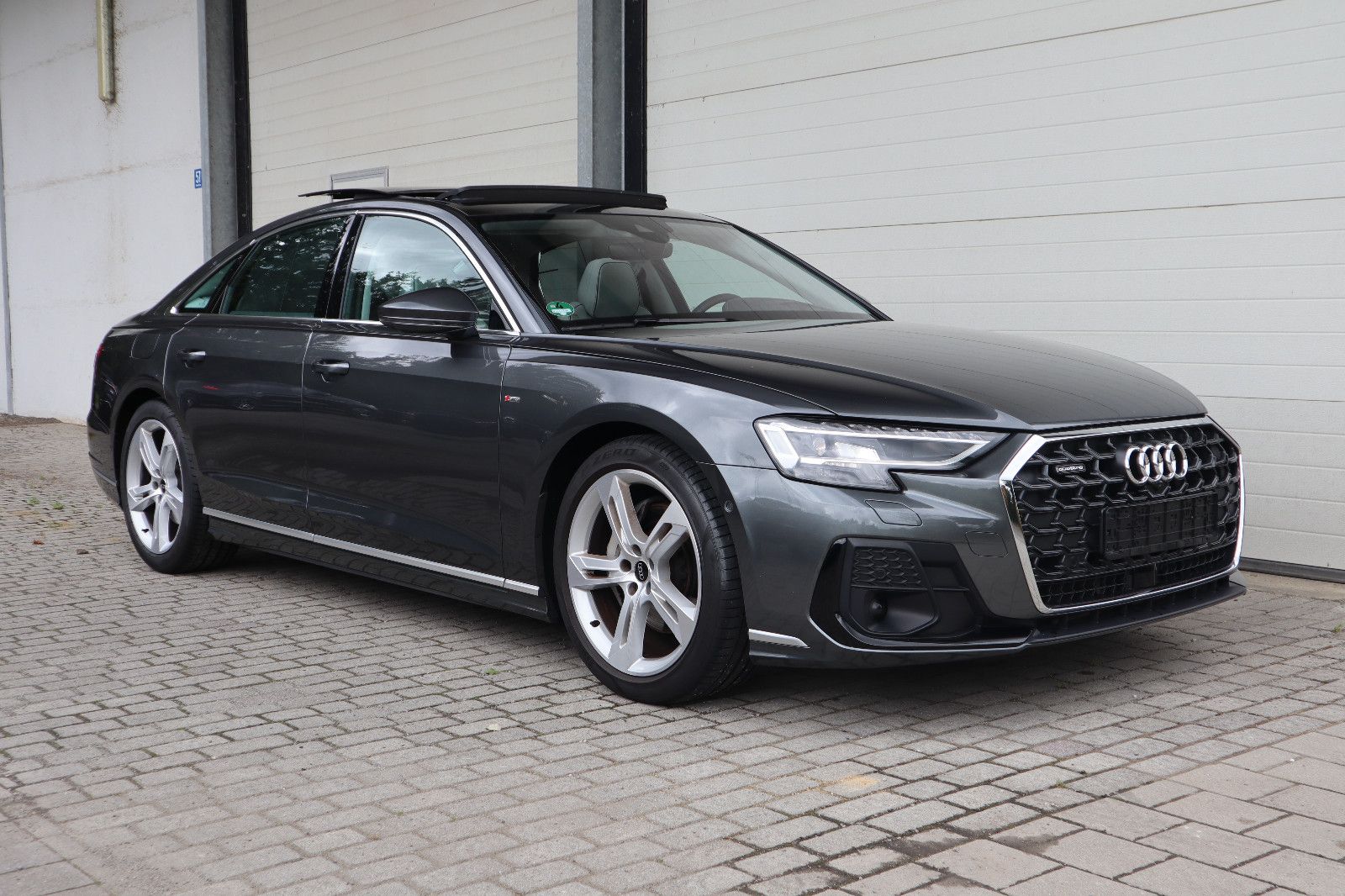 Audi A8 50 TDI exclusive S-LINE - Samsaru's Car Outlet