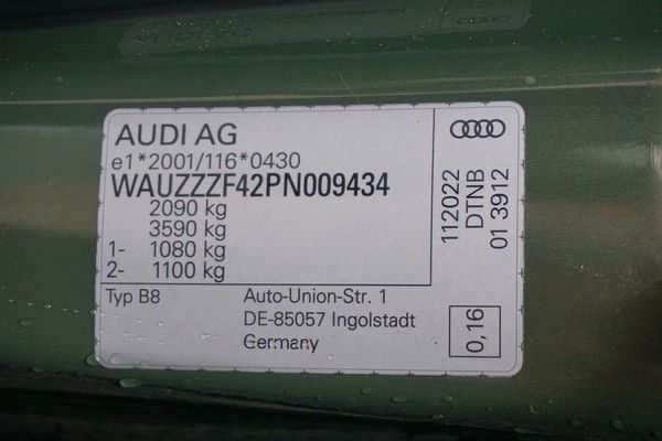Audi A4 2.0 TDI S-tronic Black Virtual/Sportsitze/Nav