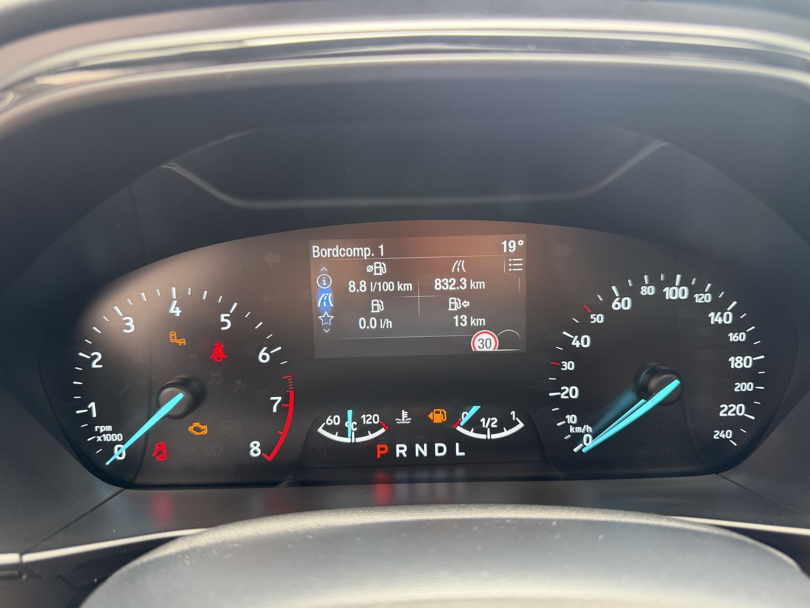 Ford Focus ST-Line LED Navi ACC-Tempomat Pano Kamera