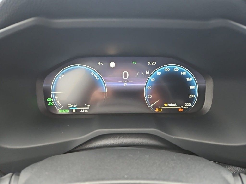 Toyota RAV 4 Plug-in-Hybrid Teamplayer (XA5)