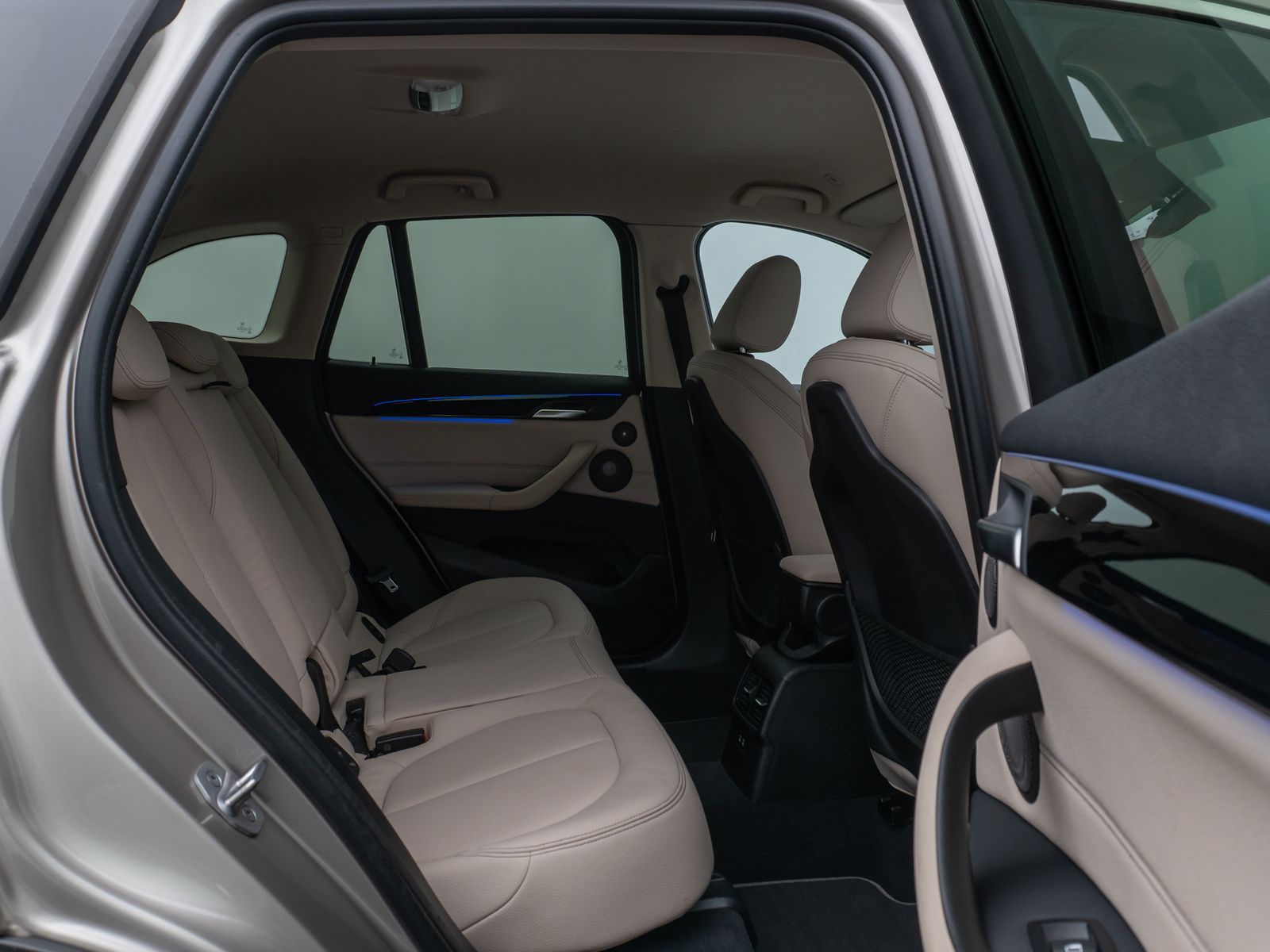 BMW X1 xD25d xLine - Samsaru's Car Outlet
