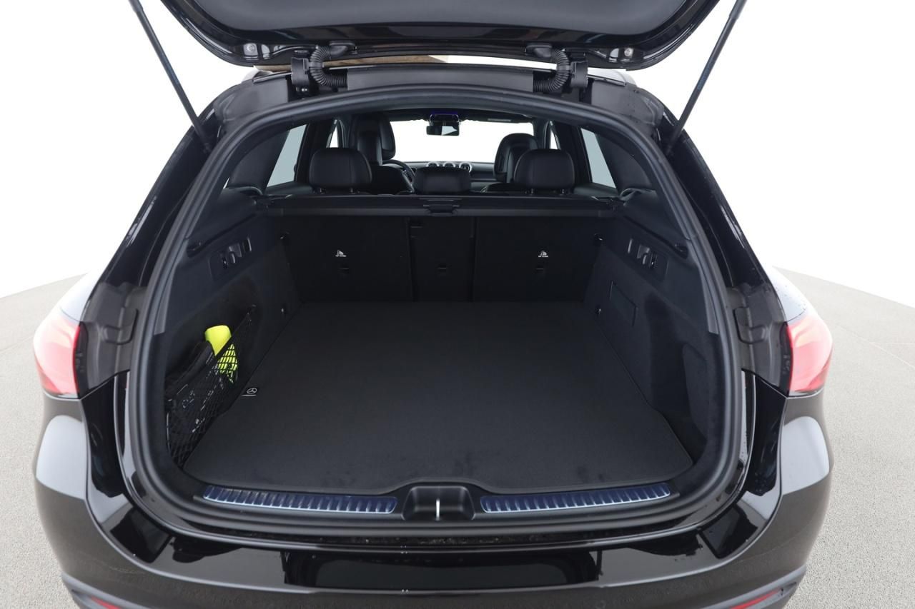 Mercedes-Benz GLC 200 d 4M AMG Digital Light Night Burmester
