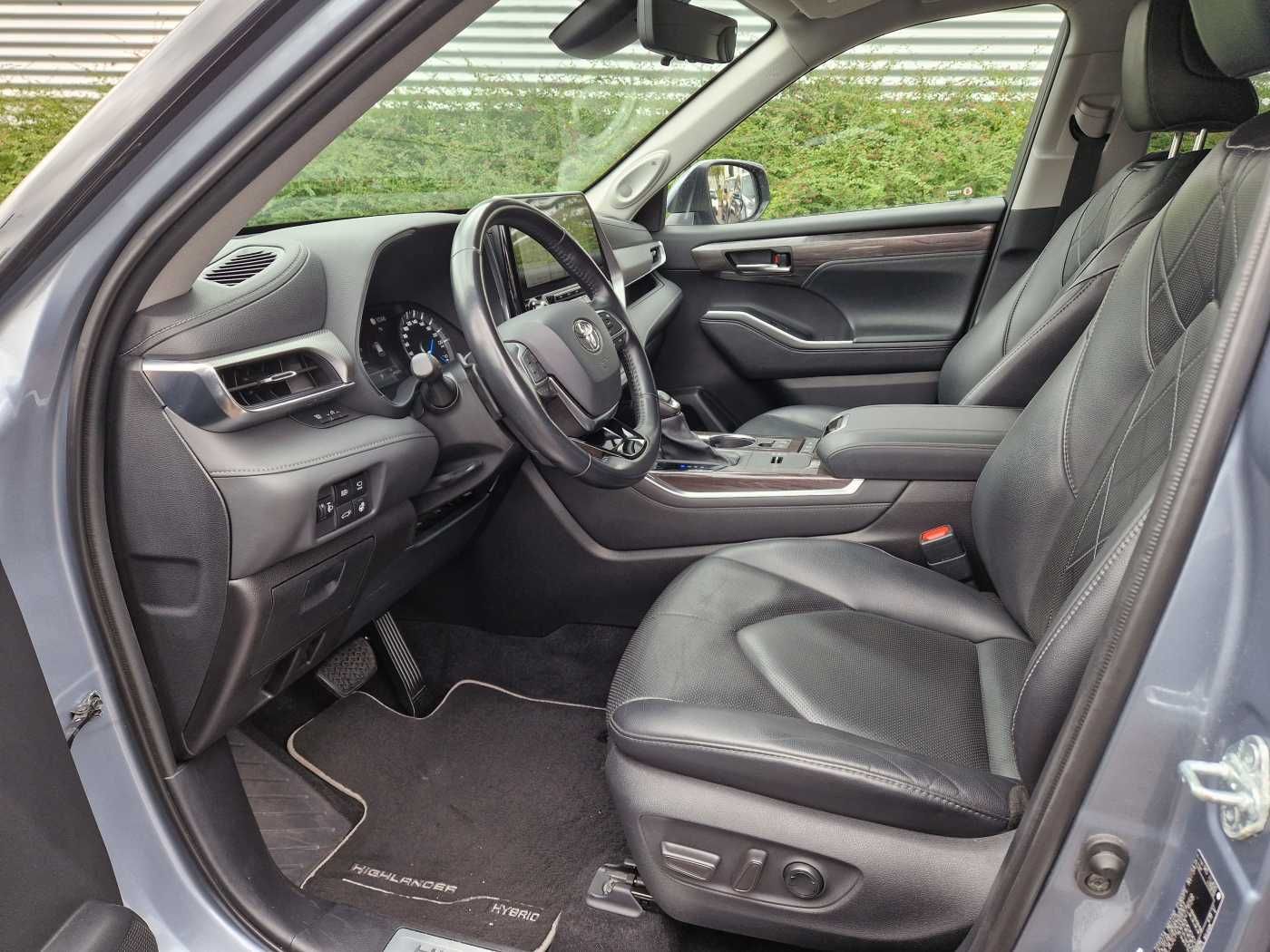 Toyota Highlander 2.5 Hybrid Luxury