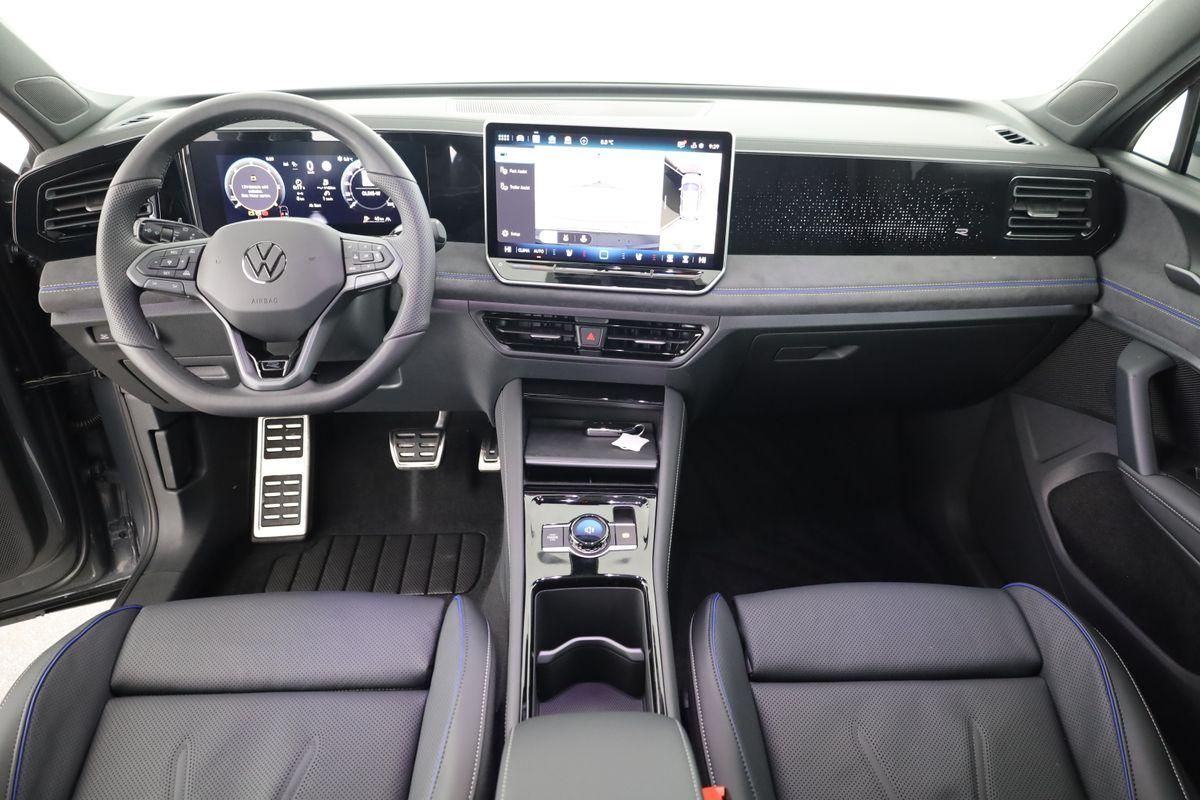 Volkswagen Tiguan TDI DSG 4M R-LINE Black, 20-Zoll, Pano, L