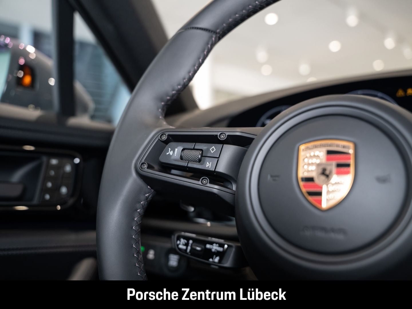 Porsche Panamera 4 E-Hybrid Soft-Close InnoDrive HUD