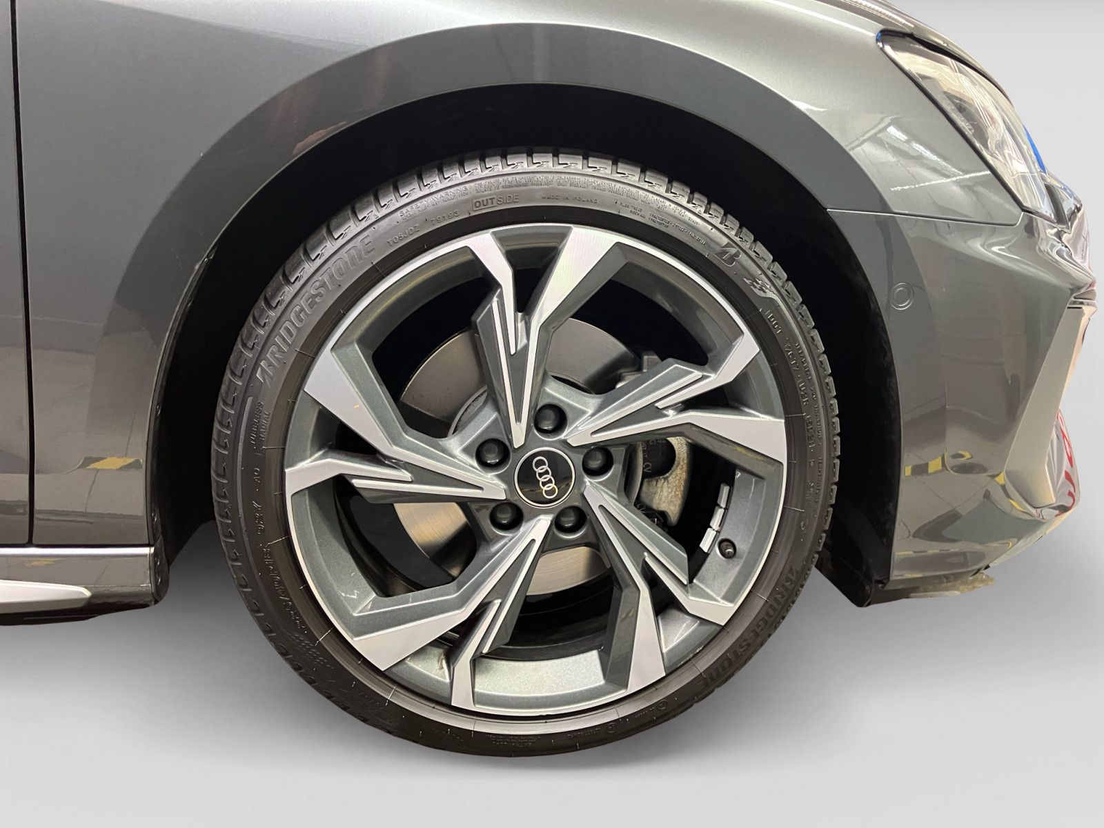 Audi A3 Sportback 40 TFSI quattro S line - Samsaru's Car Outlet