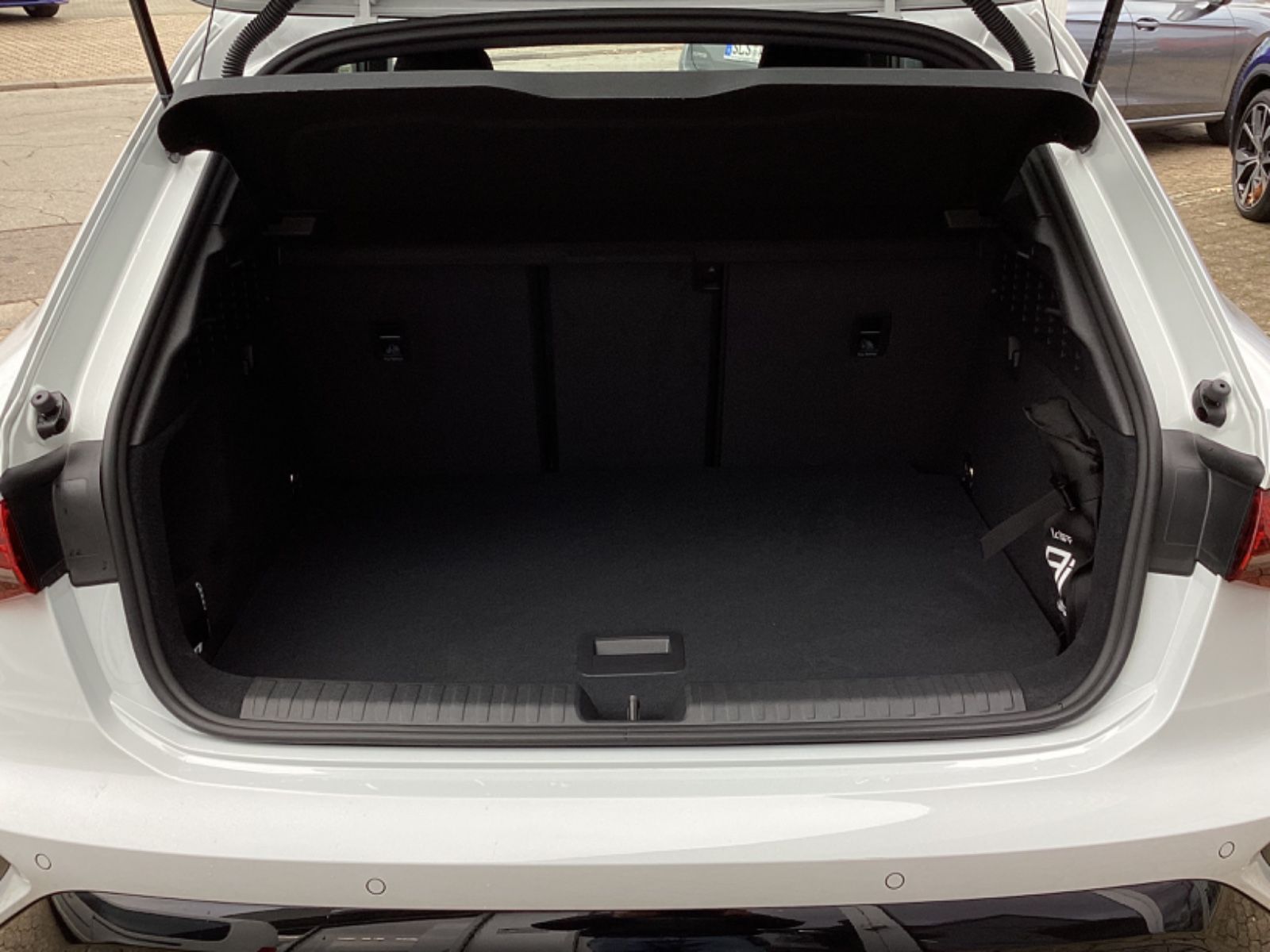 Audi A3 Sportback 35 TFSI S line Navi ACC SOUND