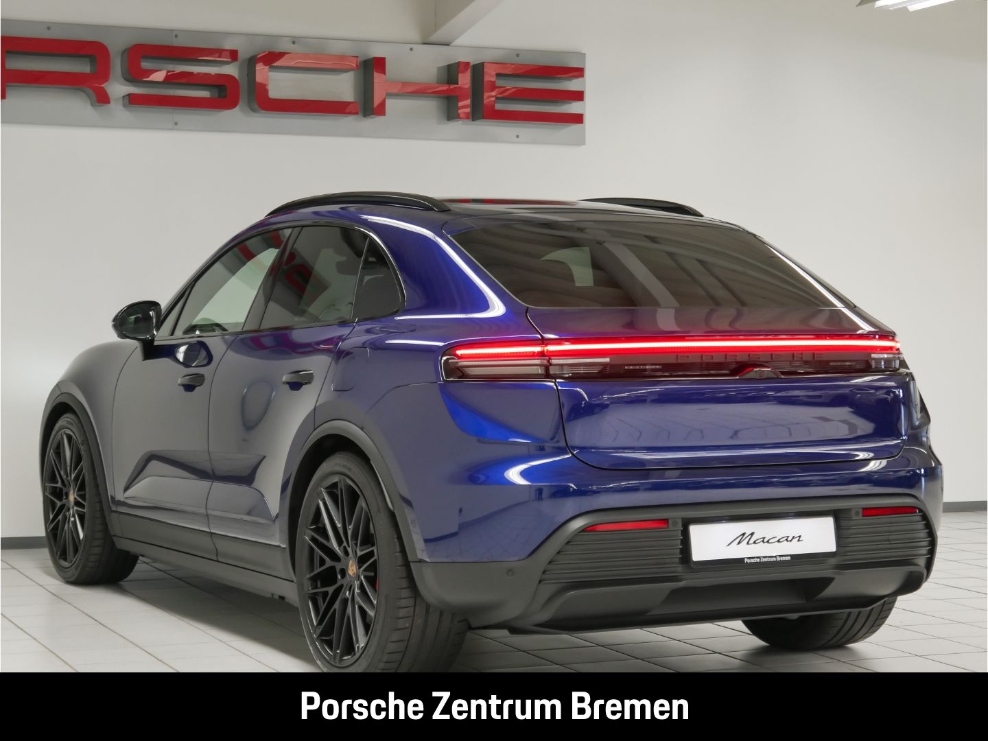 Porsche Macan 4S Matrix LED Sportpaket - Samsaru's Car Outlet
