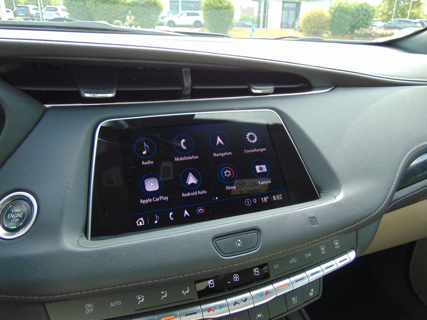 Cadillac XT4 350T Premium Luxury Panoramadach AHK Navi