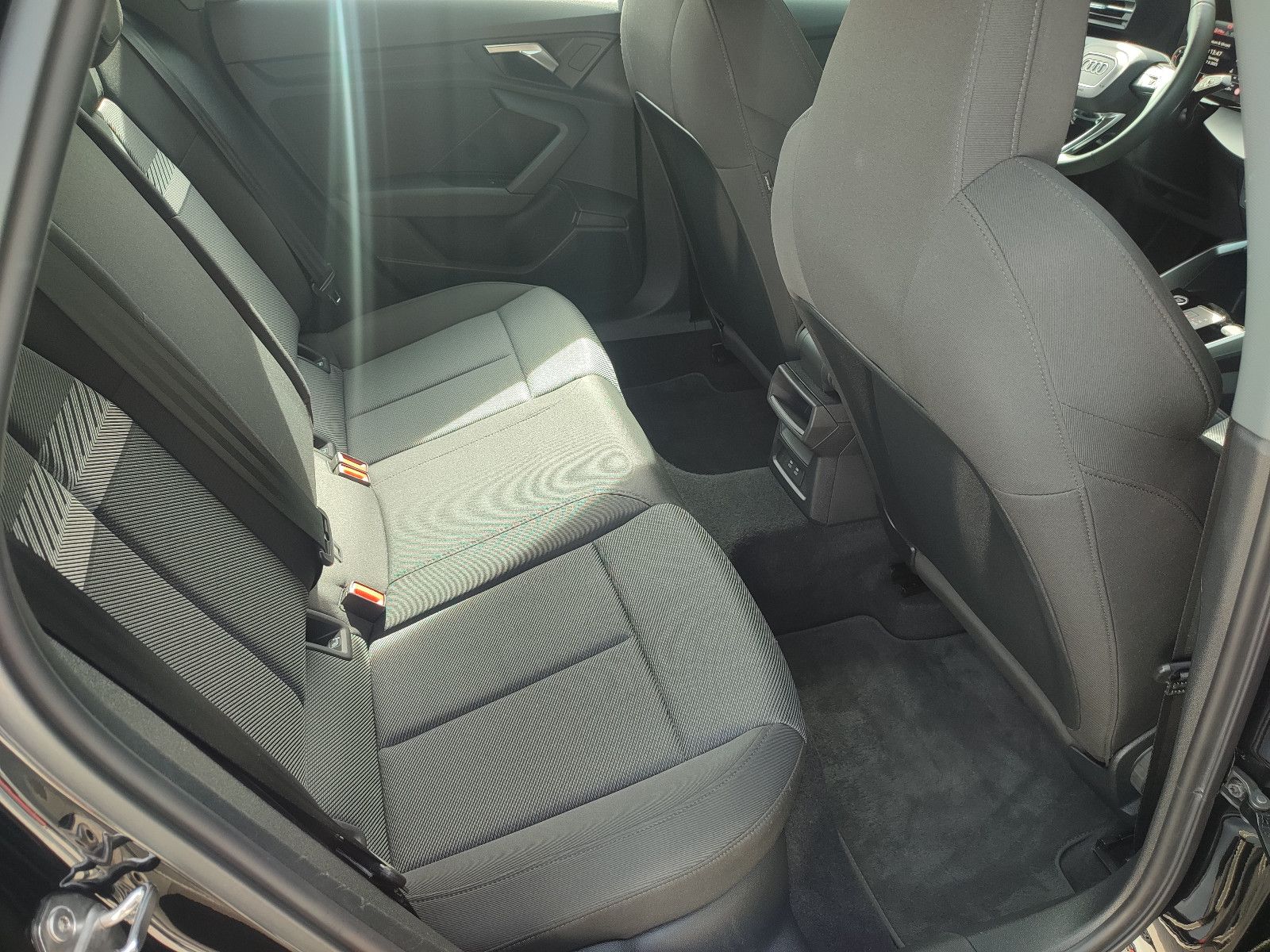 Audi A3 Sportb. 30 TDI S tronic LED ACC Spur.Verkehr