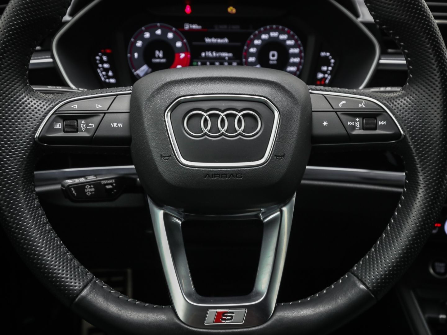 Audi Q3 Sportback 45 TFSI quattro S line - Samsaru's Car Outlet