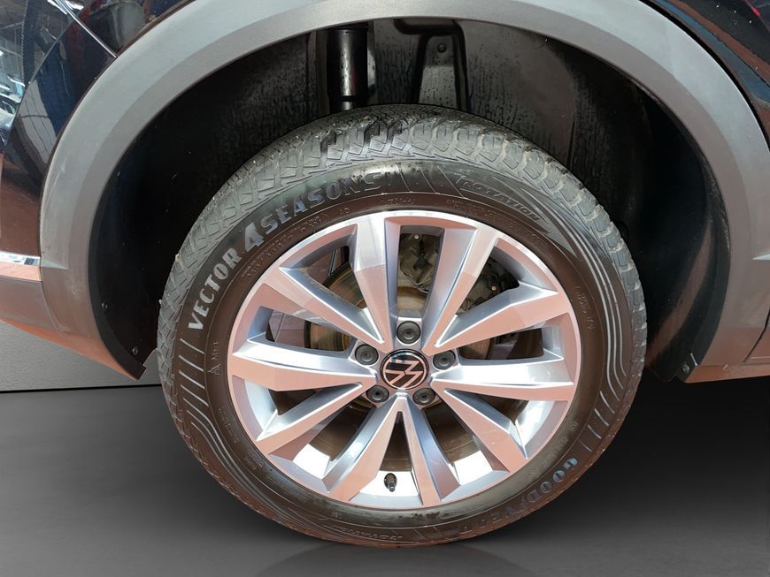 Volkswagen T-Roc 1.5 TSI DSG Style - Samsaru's Car Outlet