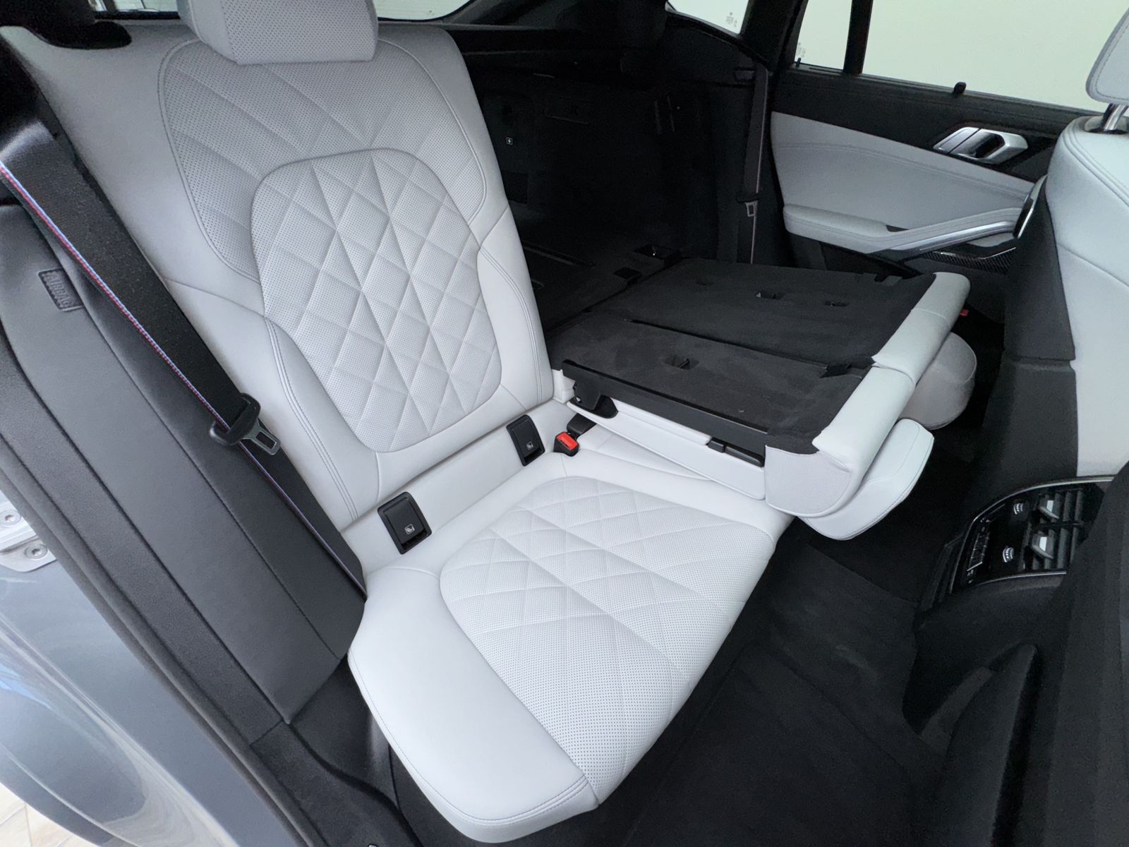 BMW X6 xDrive30d M Sport Pro - Samsaru's Car Outlet