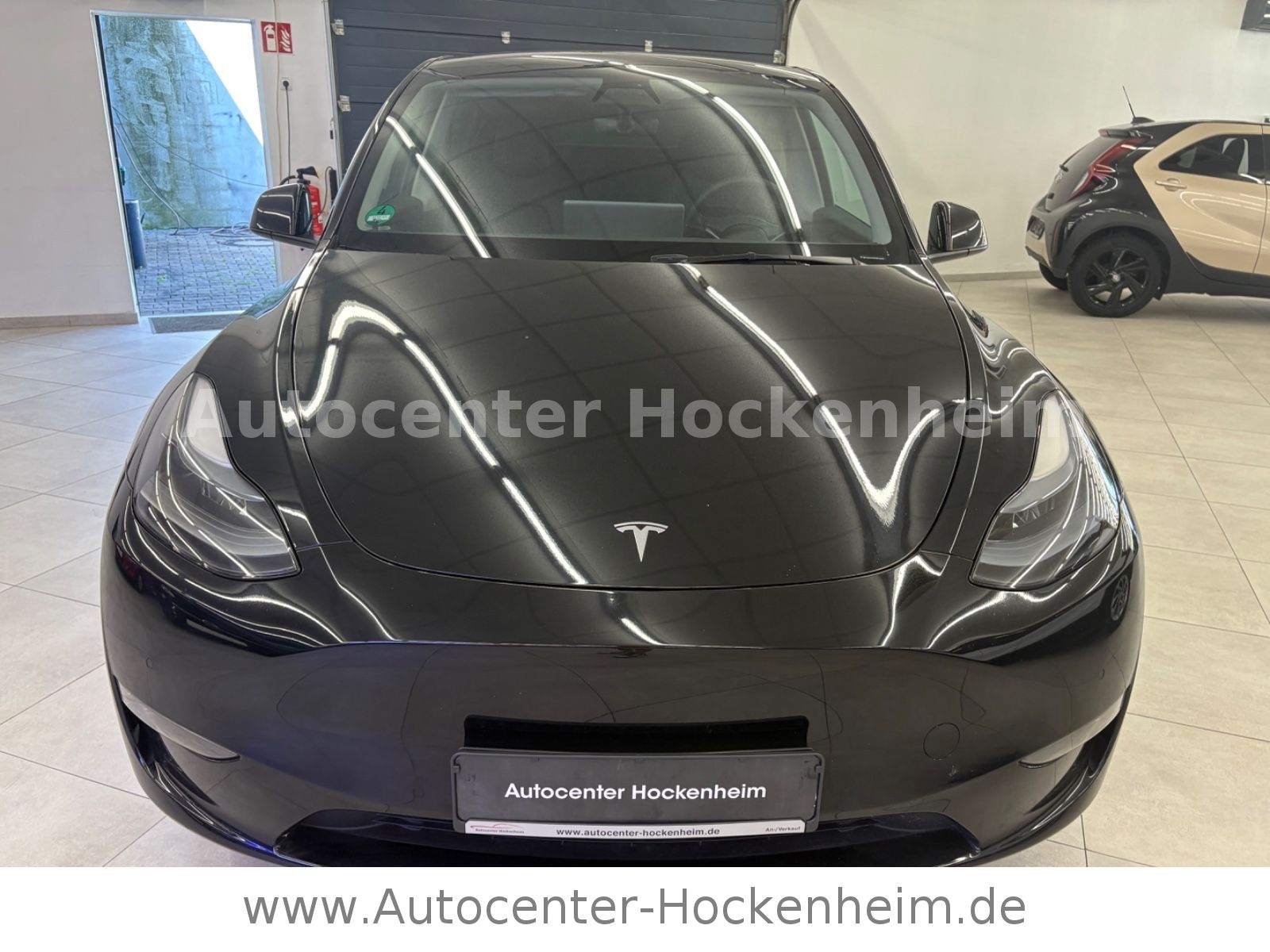 Tesla Model Y Long Range Dual Motor  AWD