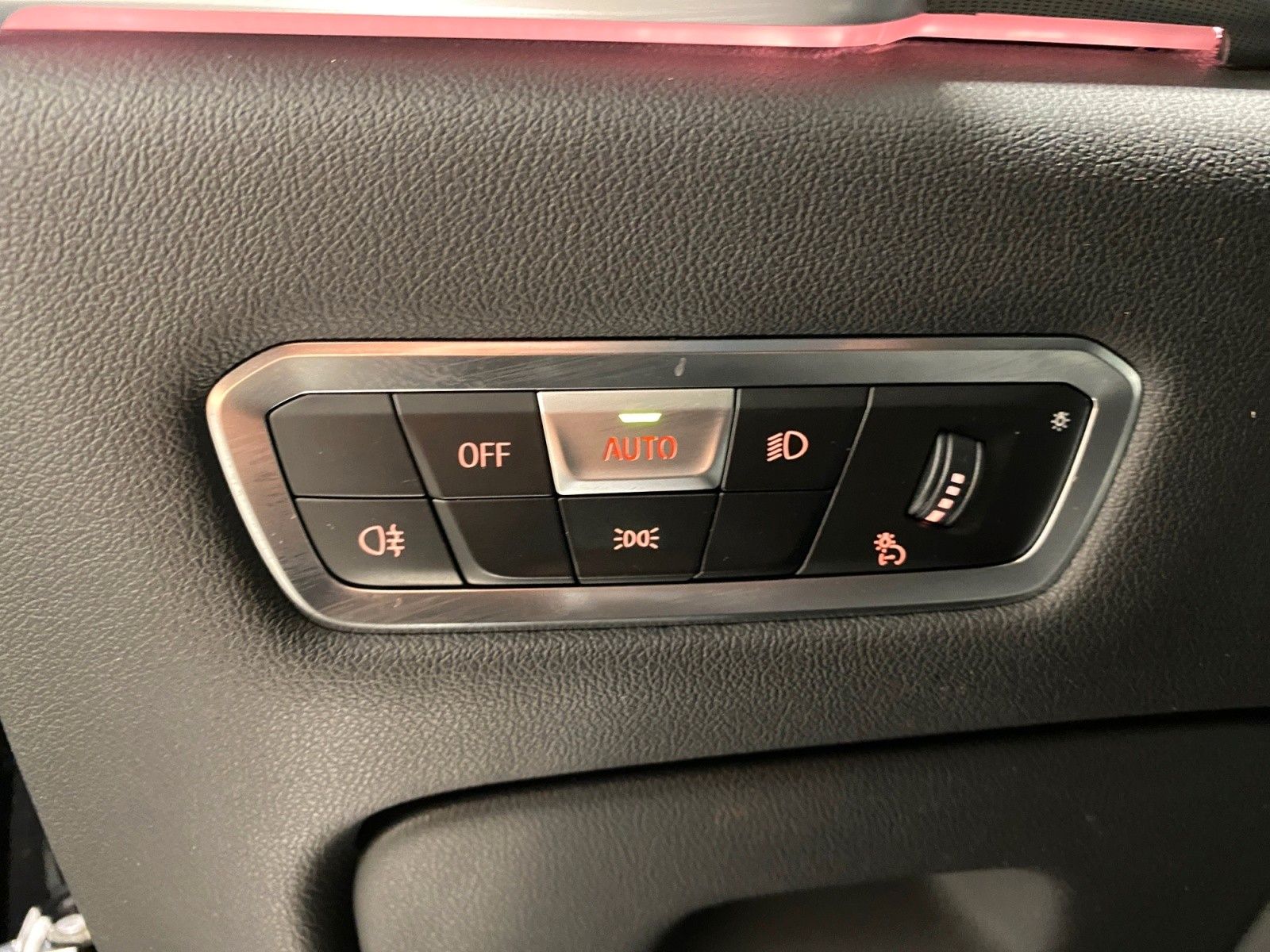 BMW X5 xDrive 30d M-Shadow HuD LEDER AHK LED 20 Zoll