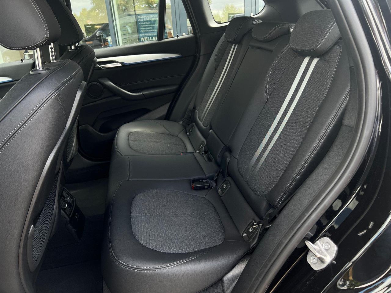 BMW X1 xDrive25e M-Sport - Samsaru's Car Outlet