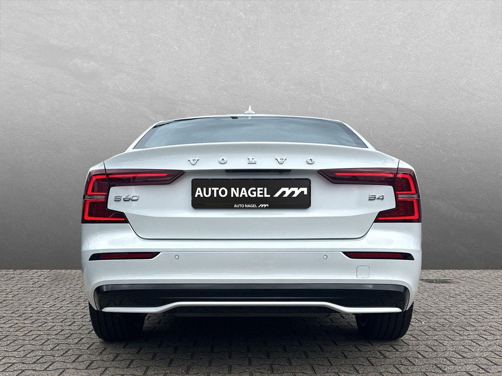Volvo S60 B4 Benzin Plus Dark H&K STANDHZ LED LHZ SHZ