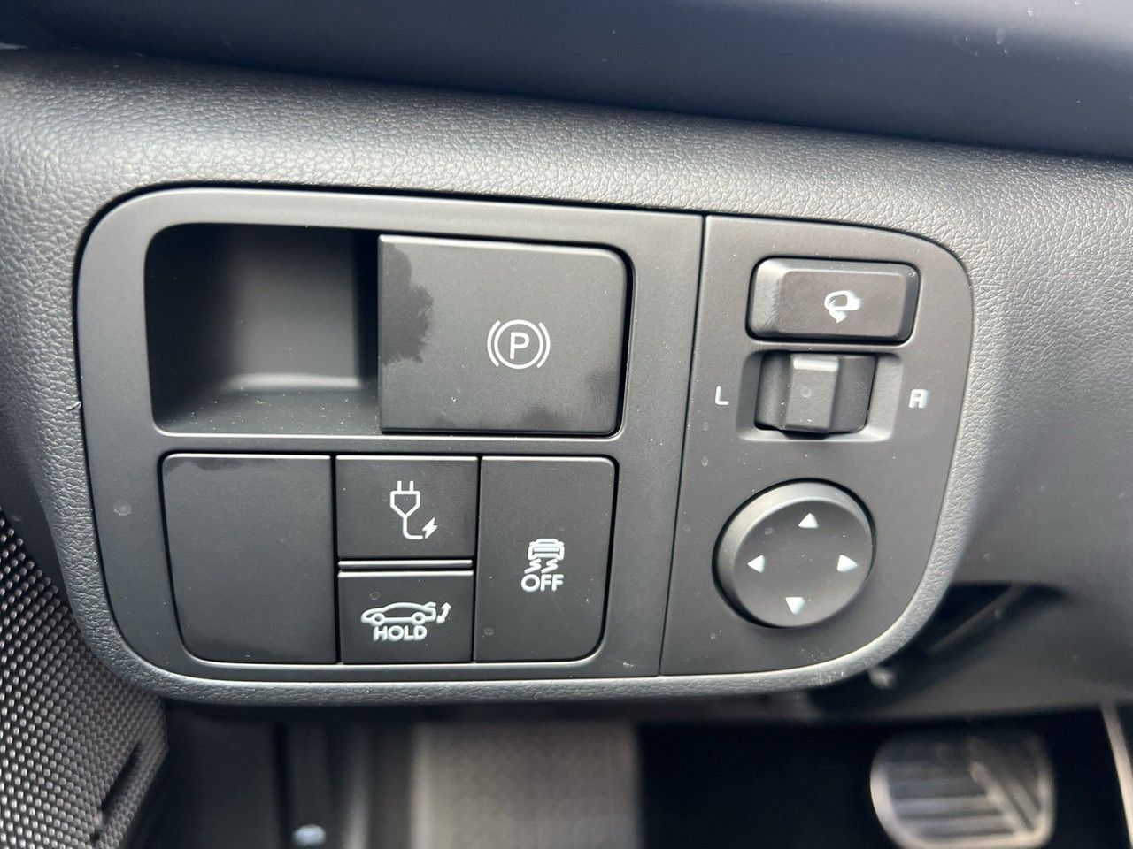 Hyundai IONIQ 6 77,4 kWH UNIQ MATRIX*ACC*APP*ALLRAD*HUD