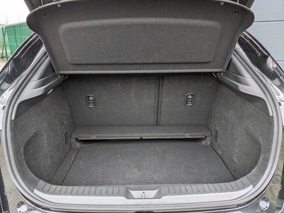 Mazda CX-30 2.5l (140PS) Takumi Leder Schwarz Bose Nav