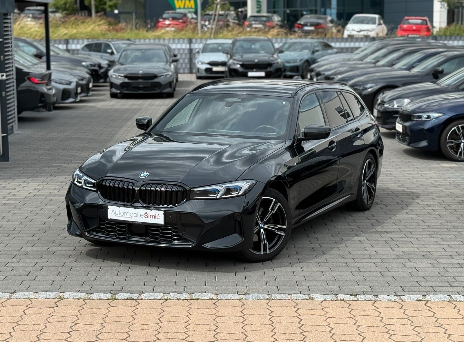 BMW 320d xD M Sport HuD AHK hifi StHzg 360° memory