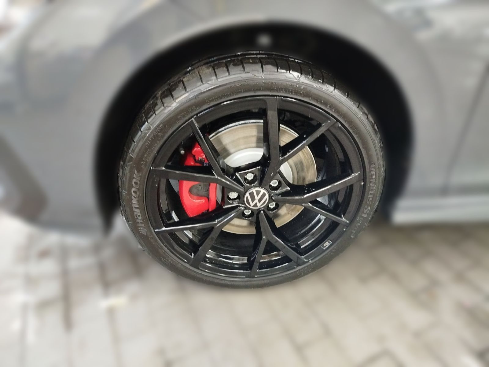 Volkswagen Golf VIII GTI 2,0 l TSI OPF 195 kW (265 PS)  DSG