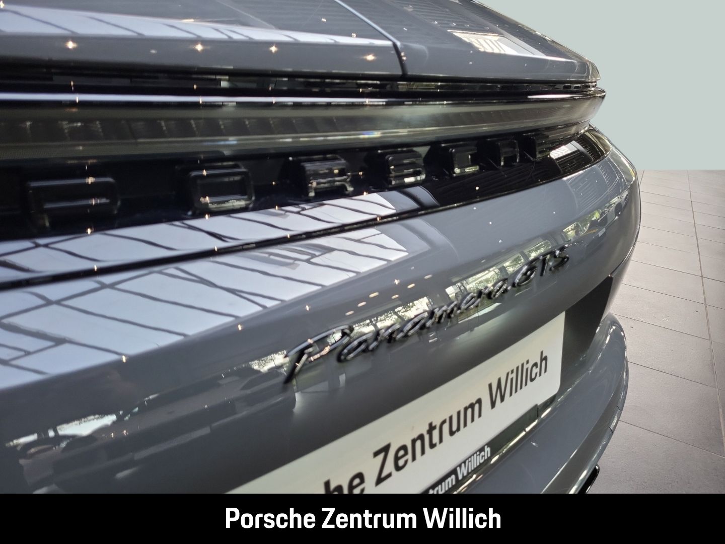 Porsche Panamera 718 GTS 4.0 BOSE LED Sportabgasanlage