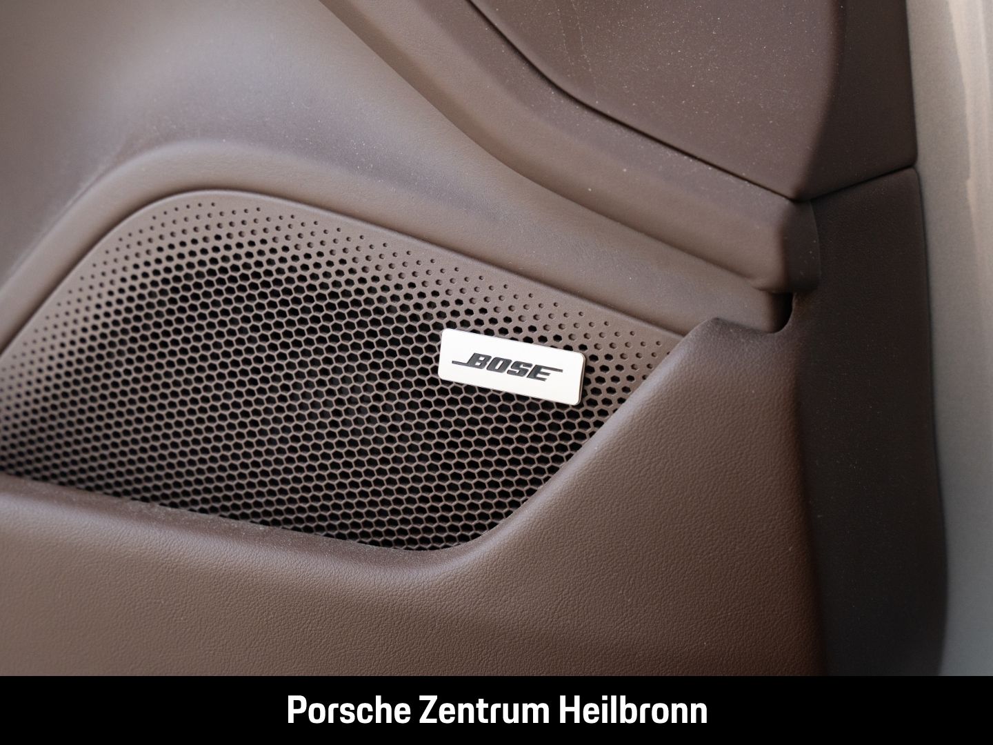 Porsche Taycan GTS Sport Turismo BOSE Panorama 21-Zoll