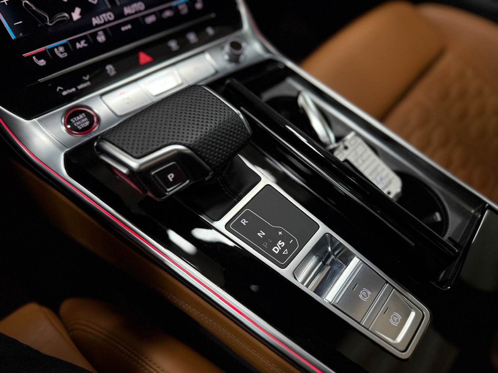 Audi Avant 4.0 TFSI quattro* KERAMIK *PANO *B&O*