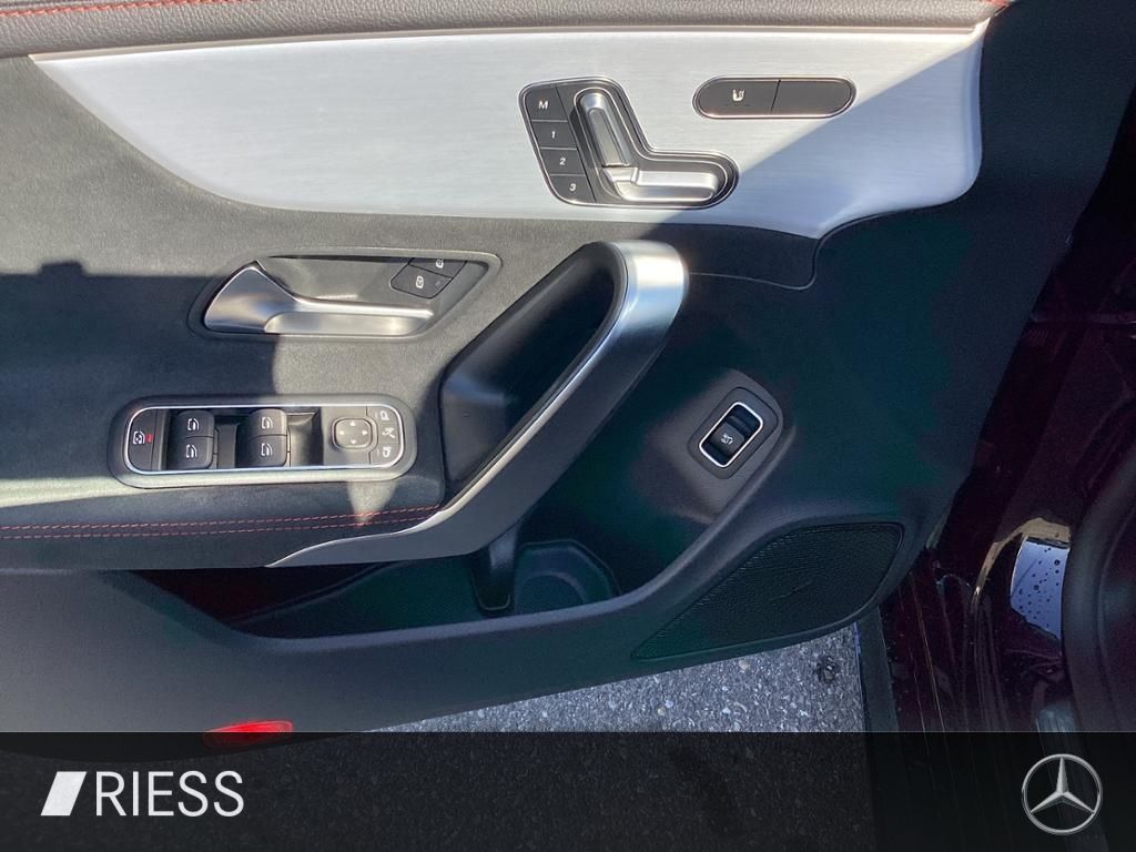 Mercedes-Benz CLA 35 AMG 4M - Samsaru's Car Outlet