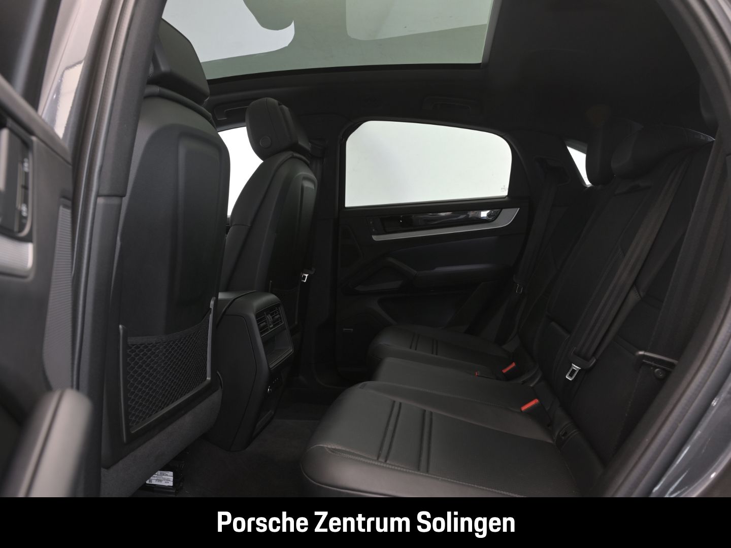 Porsche Cayenne Coupe E-Hybrid 22'' HD Matrix Bose InnoD