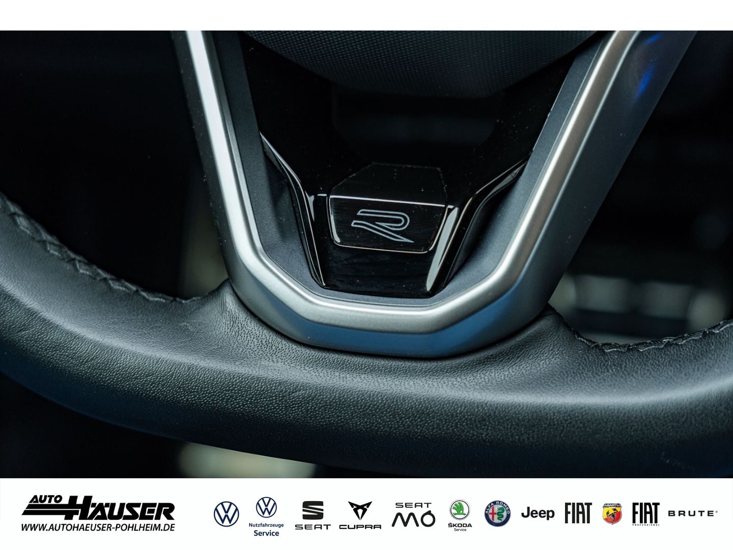 Volkswagen T-Roc R-Line 1.5 TSI DSG - Samsaru's Car Outlet