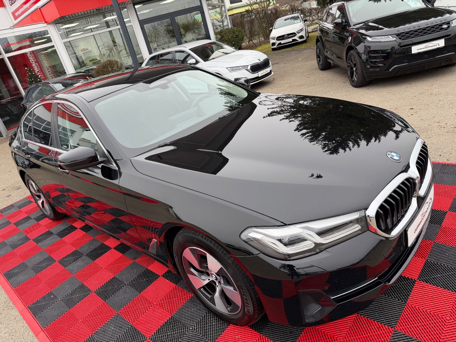 BMW 520D XDRIVE AUT.*LED*AHK*ACC*