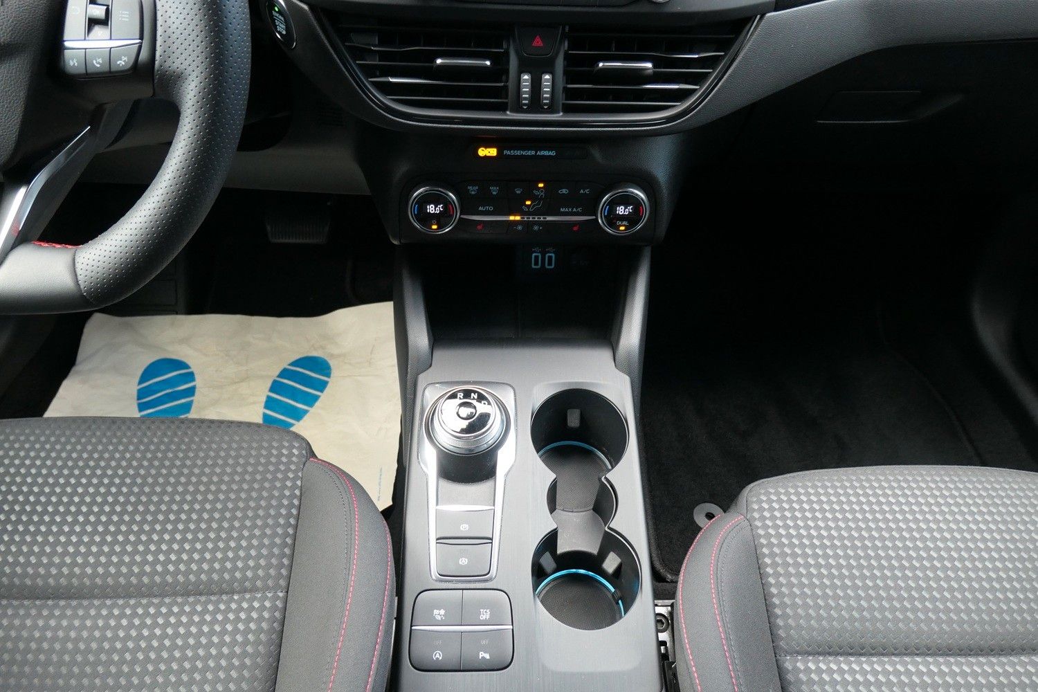 Ford Focus Turnier 1.5 ST-Line - Samsaru's Car Outlet