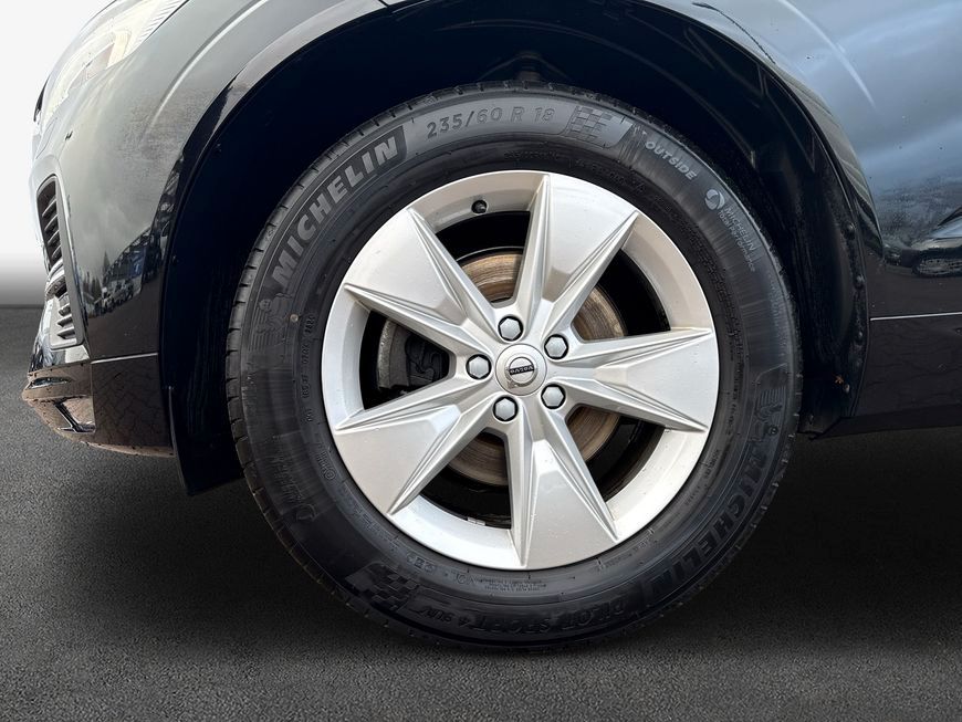 Volvo XC60 B5 B AWD Core