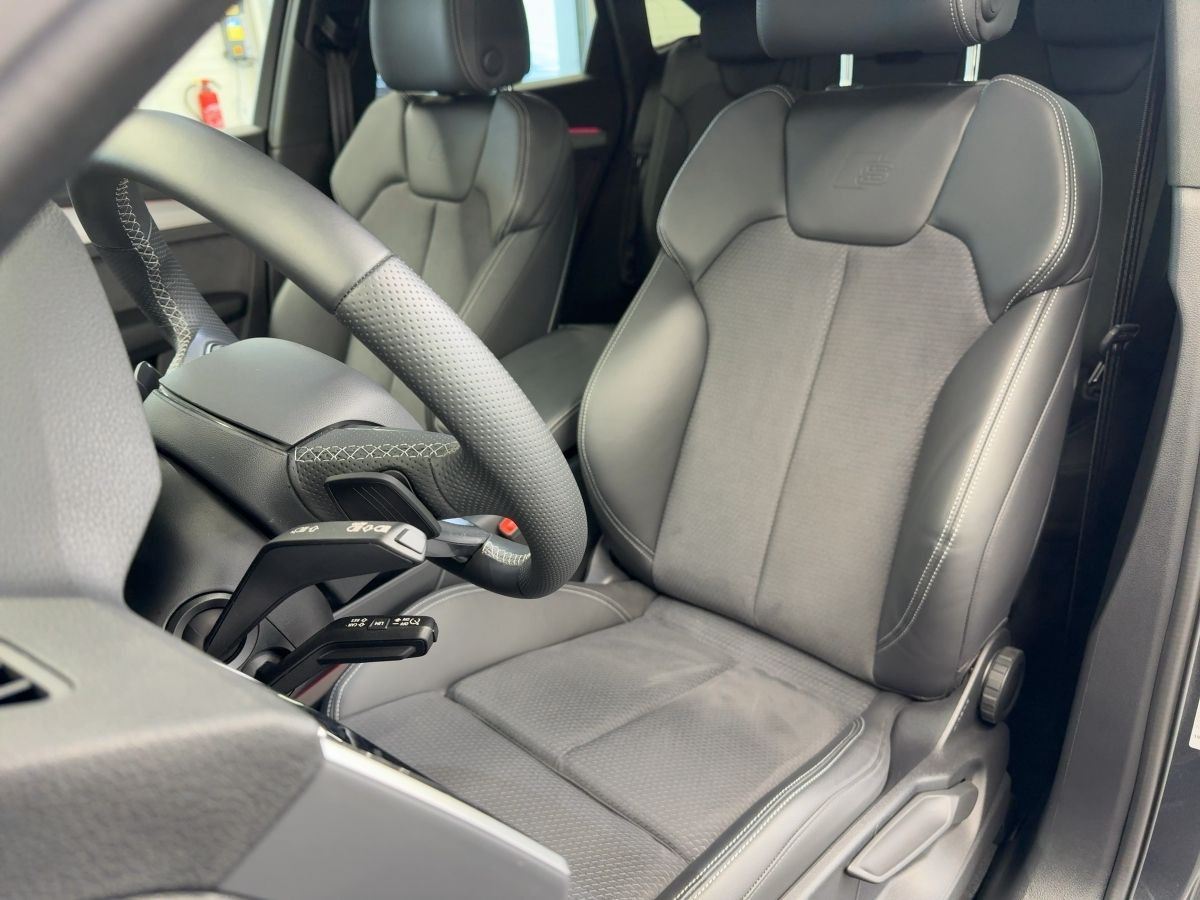 Audi Q5 Sportback S Line 40 TDI quattro Matrix B&O Ka