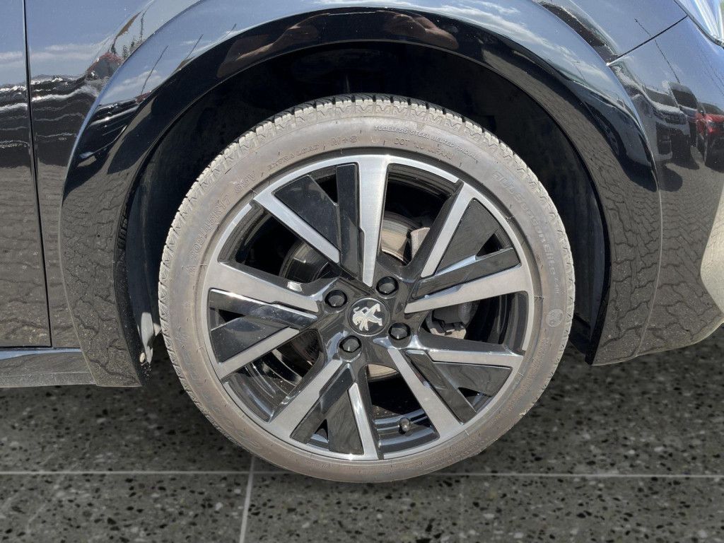 Peugeot 208 GT - Samsaru's Car Outlet