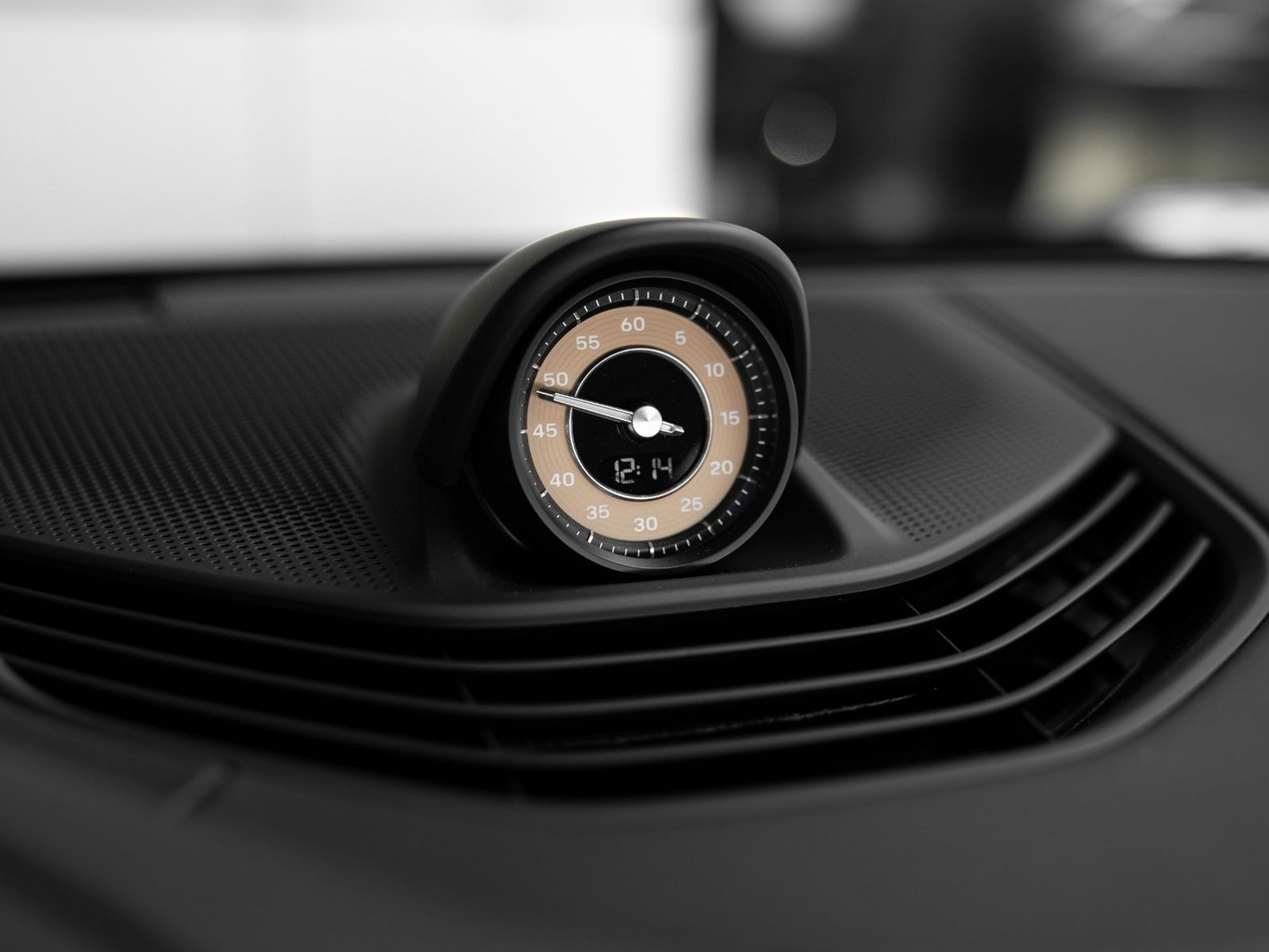 Porsche Taycan Turbo S WARRANTY°MATRIX°VENT°PANO°BOSE°