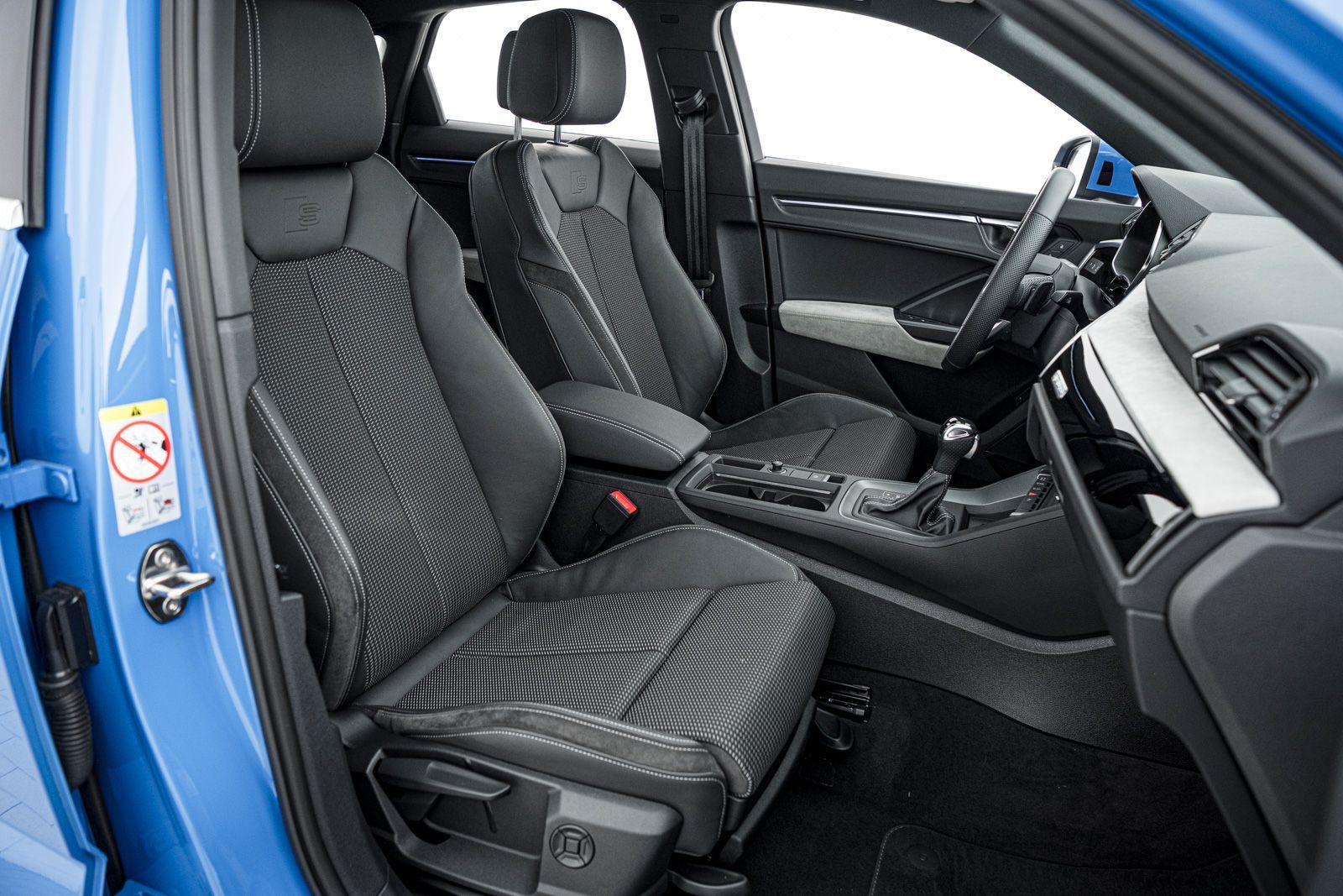 Audi Q3 Sportback S line 45 TFSI quattro - Samsaru's Car Outlet